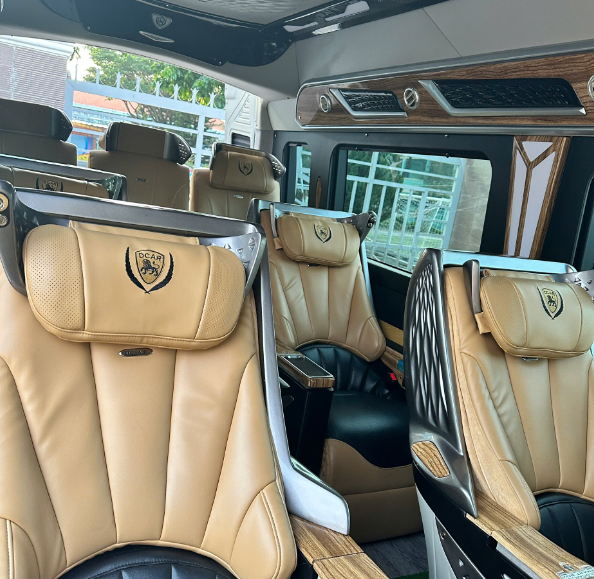 CHO THUÊ XE LIMOSINE 10 CHỖ TẠI HÀ NỘI